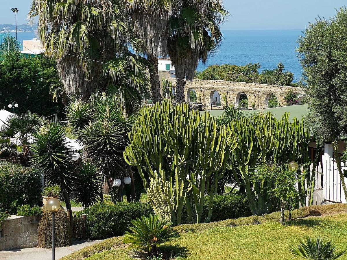 B&B Villa Rosalia Procida Exterior foto